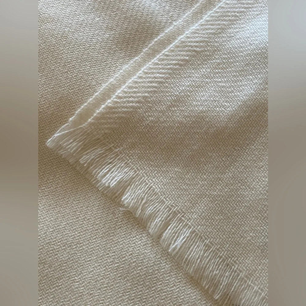 Oversized 100% Mongolian cashmere scarf Blue Sky factory - Picture 8 of 9